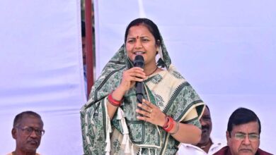 मंत्री श्रीमती लक्ष्मी राजवाड़े के प्रयासों से ग्रामीणों की मांग हुई पूरी: सूरजपुर में 11 करोड़ 39 लाख रुपये की लागत से दो सड़कों का निर्माण कार्य प्रारंभ….