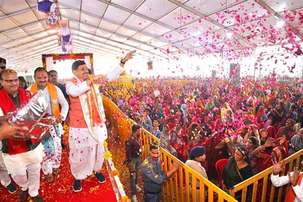 चाहे जितनी जल्दी हो, सड़क सुरक्षा नियमों का पालन अवश्य करें : मुख्यमंत्री डॉ. यादव