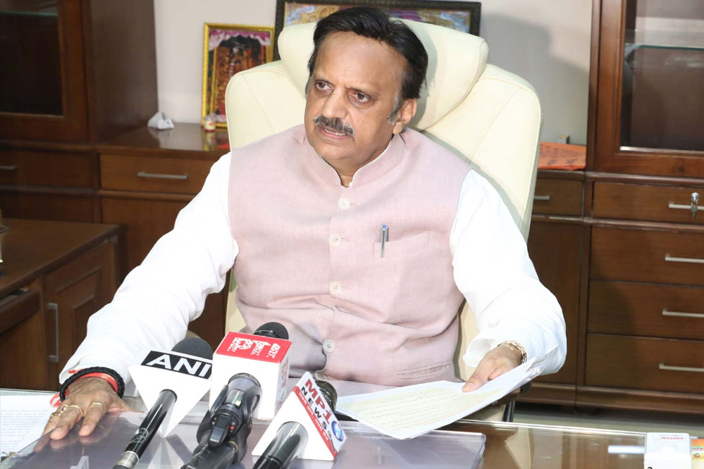 फार्मासिस्ट नहीं होने वाली दवा दुकानें होंगी बंद, डेप्युटी सीएम राजेंद्र शुक्ल ने दिए आदेश