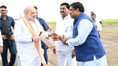 केंद्रीय गृह एवं सहकारिता मंत्री अमित शाह का रायपुर आगमन, शिक्षा मंत्री गजेन्द्र यादव ने किया आत्मीय स्वागत….