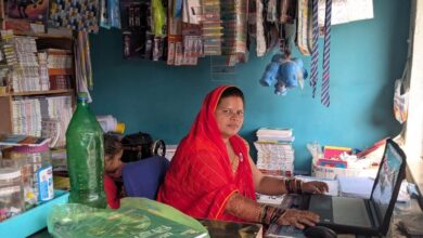 महतारी वंदन योजना: लैपटॉप से लेकर लोकसेवा केन्द्र तक, रानी श्रीवास ने दिखाई आत्मनिर्भरता की राह….