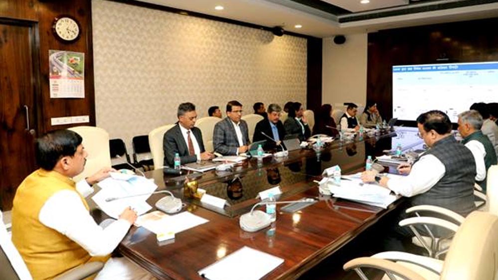 अधिकाधिक औद्योगिक निर्माण इकाइयों का करायें सामूहिक भूमिपूजन : मुख्यमंत्री डॉ. यादव अधिकाधिक औद्योगिक निर्माण इकाइयों का करायें सामूहिक भूमिपूजन : मुख्यमंत्री डॉ. यादव