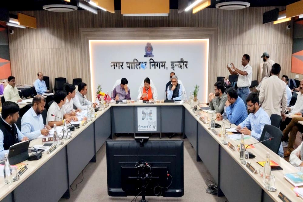 अवैध कॉलोनी का निर्माण होने पर संबंधित अधिकारी की तय होगी जिम्मेदारी : नगरीय विकास मंत्री विजयवर्गीय अवैध कॉलोनी का निर्माण होने पर संबंधित अधिकारी की तय होगी जिम्मेदारी : नगरीय विकास मंत्री विजयवर्गीय