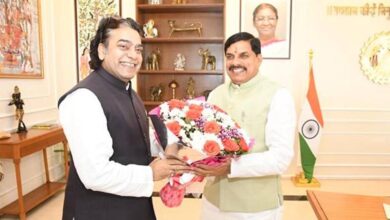 मुख्यमंत्री डॉ. यादव से फिल्म अभिनेता  आशुतोष राणा ने की सौजन्य भेंट