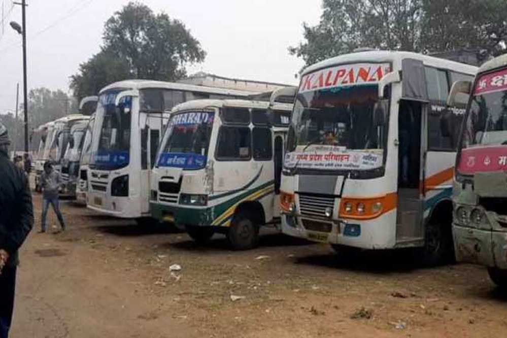 इंदौर में 15 साल से पुरानी बसें नहीं चलेंगी, परमिट और फिटनेस रद्द; सुरक्षा और नियमों को बनाया अनिवार्य