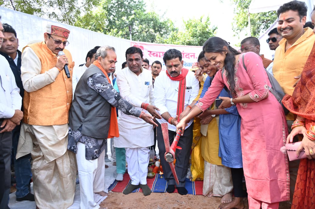 उपमुख्यमंत्री शर्मा ने 4.41 करोड़ रूपये की लागत के 250 सीटर नालंदा लाइब्रेरी का किया भूमिपूजन….