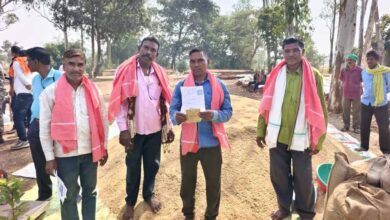 मुख्यमंत्री श्री विष्णु देव साय के नेतृत्व में प्रदेश के किसानों से समर्थन मूल्य पर धान खरीदी का सिलसिला शुरू