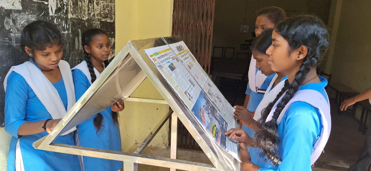 ज्ञान का खुल रहा द्वार – विद्यार्थियों की सोच बदल रही अखबार, कोरबा जिले के स्कूलों में हुई अब एक नई सुबह की शुरुआत…..