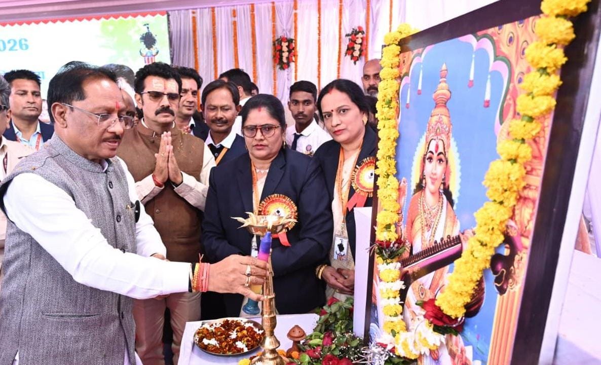 शिक्षा ही विकास का मूलमंत्र है, शिक्षा के बिना जीवन अधूरा — मुख्यमंत्री विष्णु देव साय…