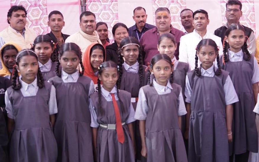 पर्यटन एवं संस्कृति मंत्री राजेश अग्रवाल ने किया स्कूल भवन का भूमि पूजन….